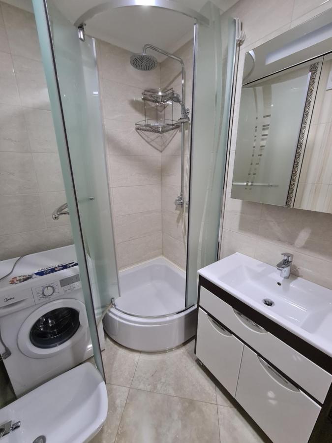 127-Avenue Apartment チェルニウツィー エクステリア 写真